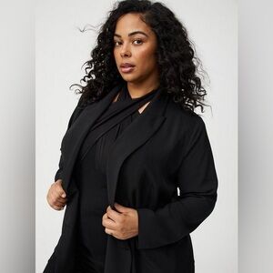 Torrid Black Blazer 4 4X